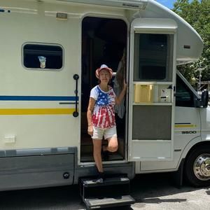 Meet your Posher, Ann